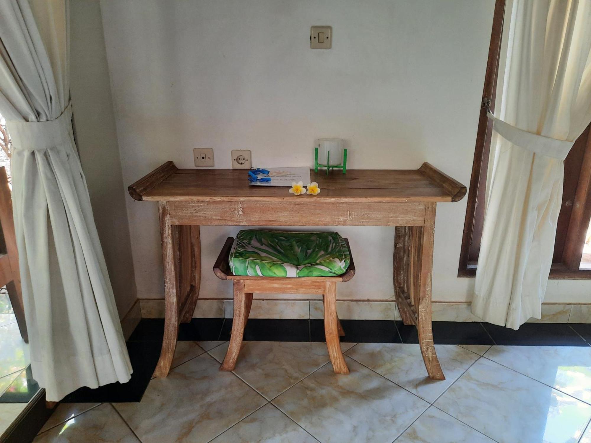 Kirana Homestay Amed Dış mekan fotoğraf