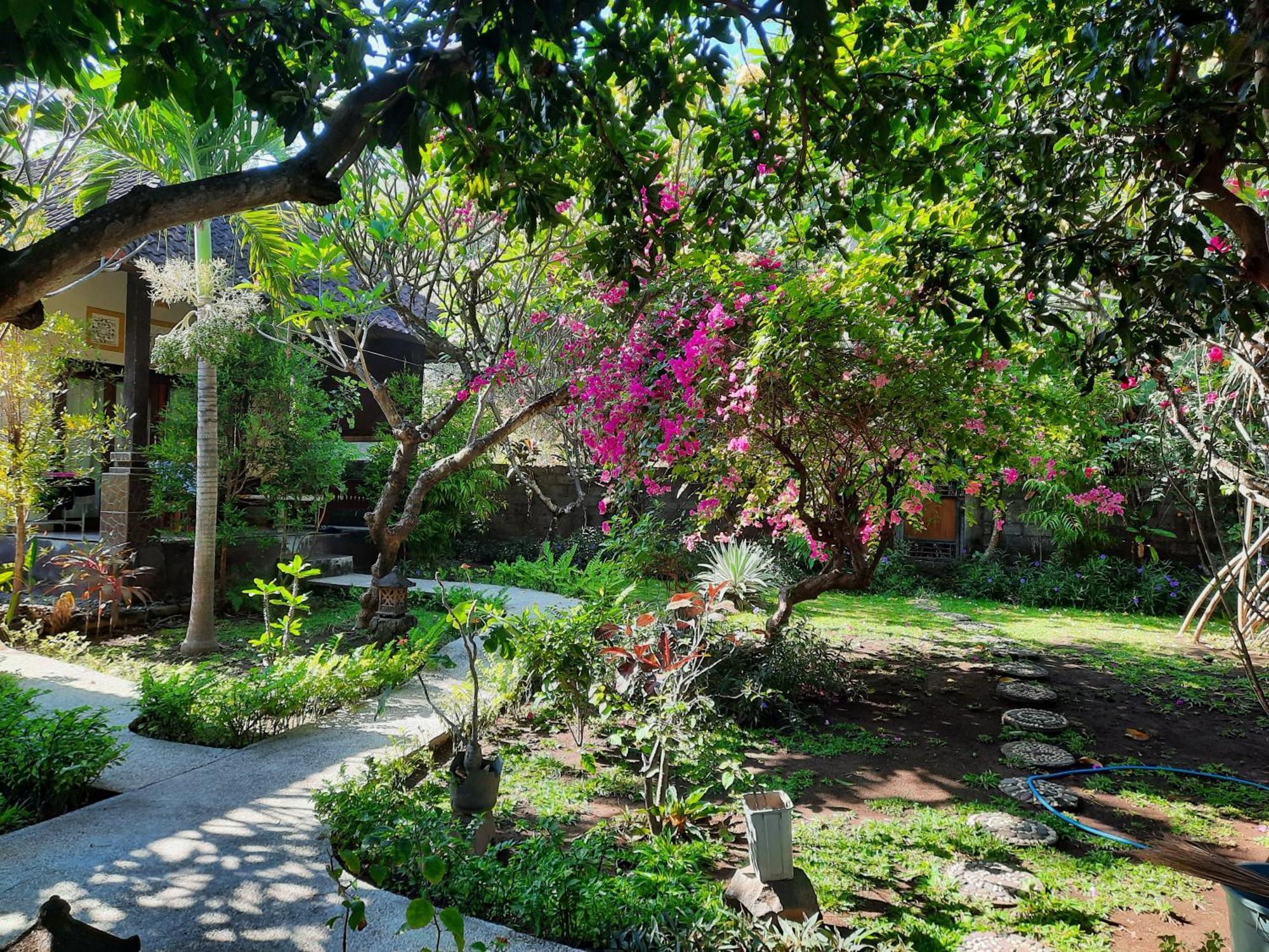 Kirana Homestay Amed Dış mekan fotoğraf